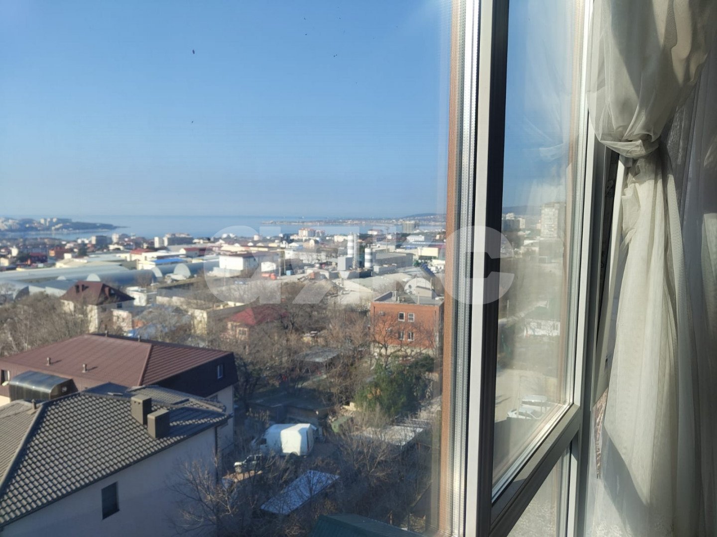 Фото №2: 2-комнатная квартира 55&nbsp;м², 7/8&nbsp;эт. - Геленджик, ул. Новороссийская, 169