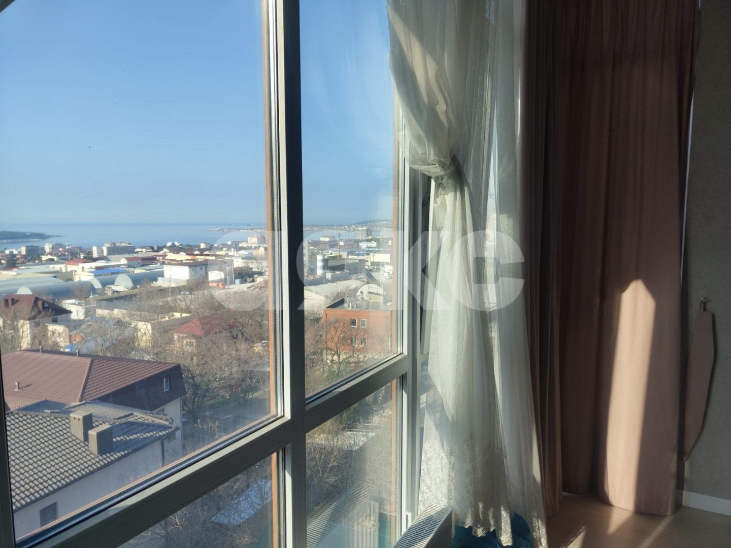 Фото №3: 2-комнатная квартира 55&nbsp;м², 7/8&nbsp;эт. - Геленджик, ул. Новороссийская, 169