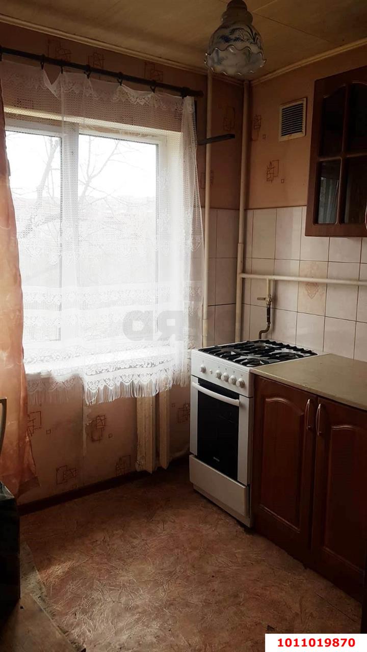 Фото №5: 2-комнатная квартира 47&nbsp;м², 4/5&nbsp;эт. - Краснодар, Прикубанский внутригородской округ, мкр. Фестивальный, ул. Гагарина, 85