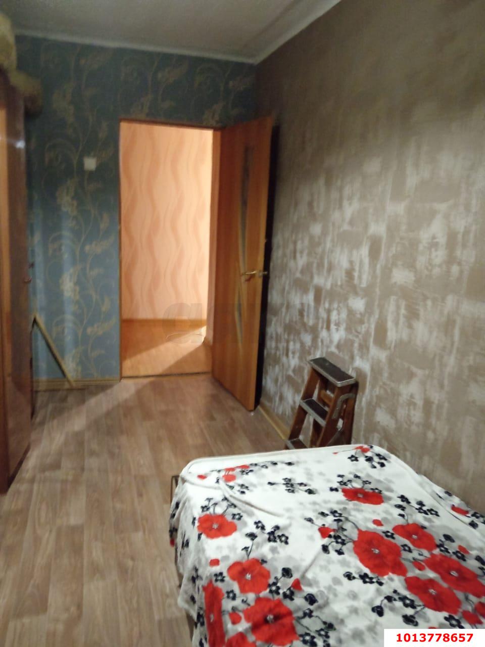 Фото №5: 3-комнатная квартира 57&nbsp;м², 1/5&nbsp;эт. - Новороссийск, р. Центральный, пр-кт Ленина, 22