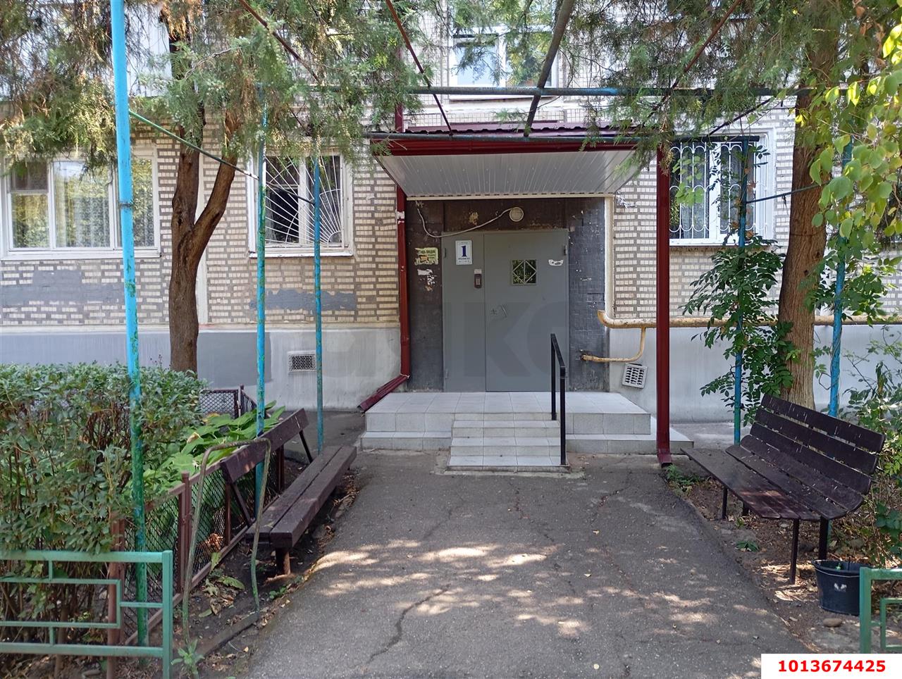 Фото №3: 4-комнатная квартира 59&nbsp;м², 2/5&nbsp;эт. - Краснодар, Прикубанский внутригородской округ, мкр. Фестивальный, ул. Гагарина, 93