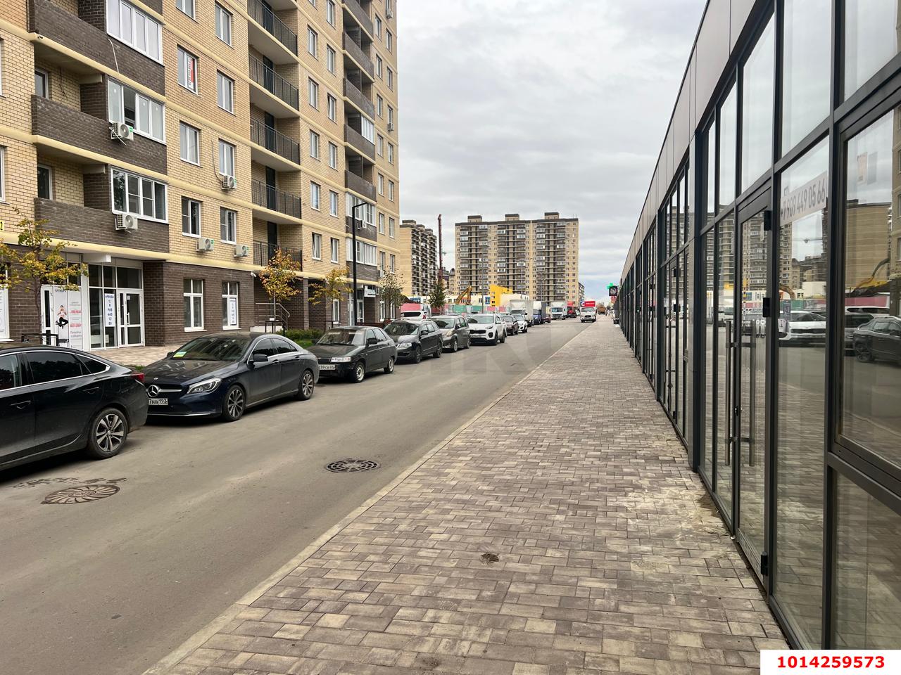 Фото №3: Торговое помещение 30&nbsp;м², 1/1&nbsp;эт. - Краснодар, Прикубанский внутригородской округ, мкр. жилой комплекс Дыхание, ул. Лётчика Позднякова, 2сВ