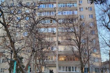 Фото №1: 2-комнатная квартира 50 м², 6/9 эт. - Краснодар, мкр. 40 лет Победы, ул. имени 40-летия Победы, 146/10