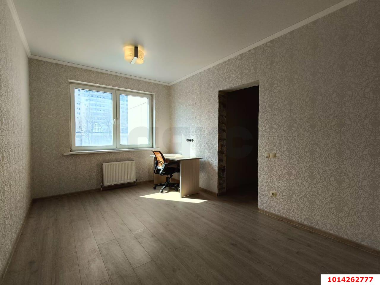 Фото №7: 2-комнатная квартира 78&nbsp;м², 4/16&nbsp;эт. - Краснодар, Карасунский внутригородской округ, мкр. Камвольно-суконный Комбинат, ул. Сормовская, 13