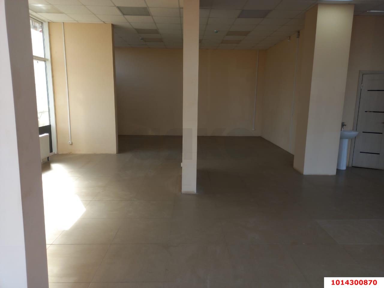 Фото №6: Торговое помещение 92&nbsp;м², 1/16&nbsp;эт. - Краснодар, Прикубанский внутригородской округ, Россинского, мкр. жилой комплекс Символ, ул. Командорская, 9/1