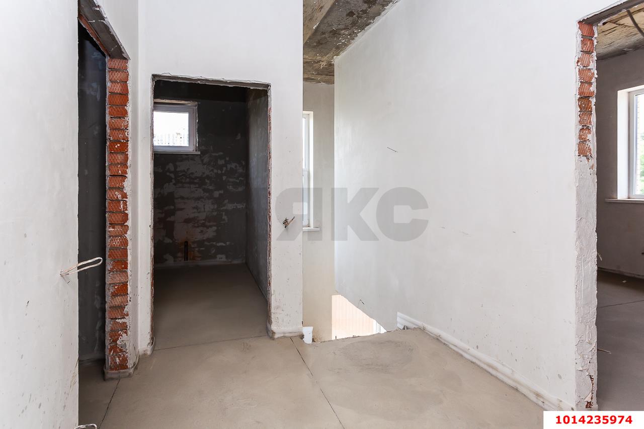 Фото №15: Дом 157&nbsp;м² + 4.71&nbsp;сот., 2&nbsp;эт. - Краснодар, Прикубанский внутригородской округ, ж/м имени Демьяна Бедного, пр-д 1-й Лиговский