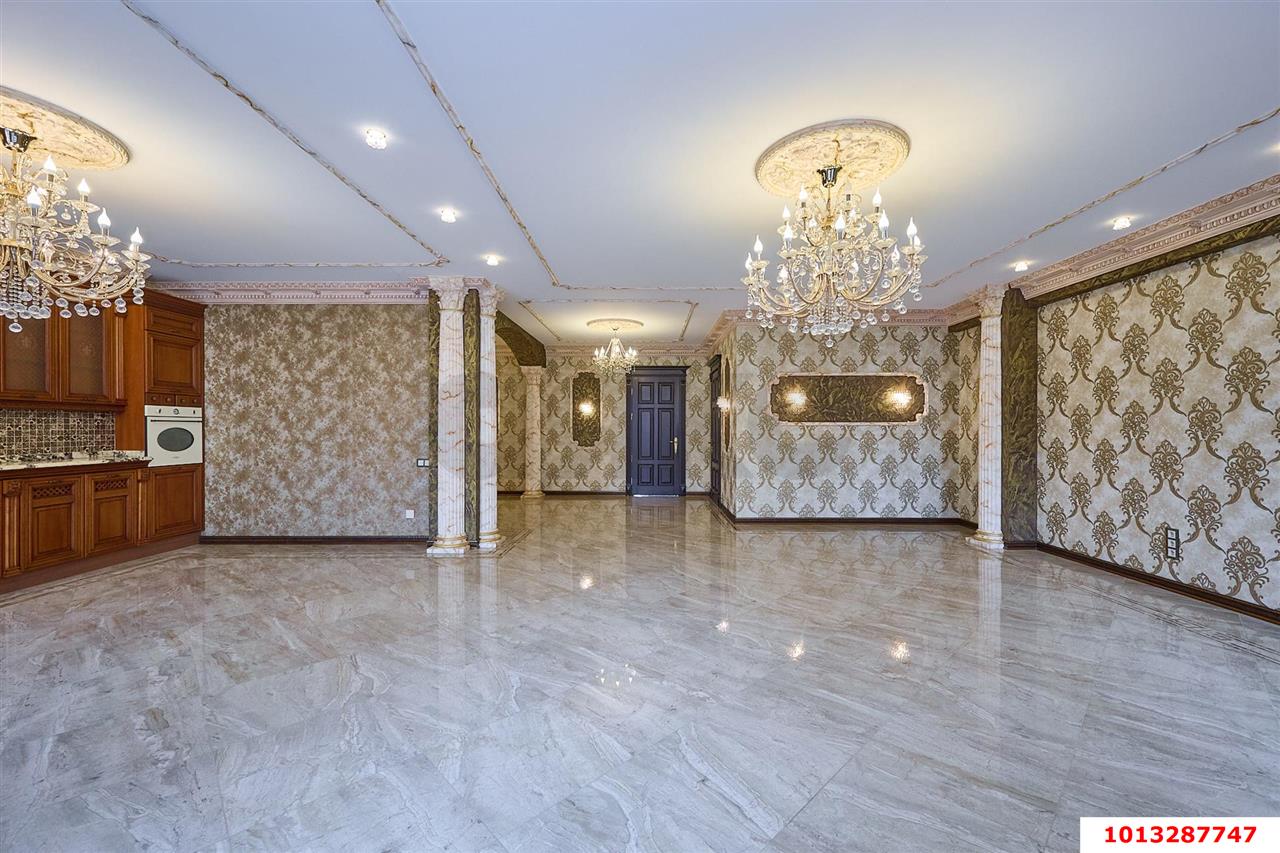 Фото №59: 4-комнатная квартира 251&nbsp;м², 3/5&nbsp;эт. - Краснодар, Прикубанский внутригородской округ, мкр. Немецкая Деревня, ул. Баварская, 8