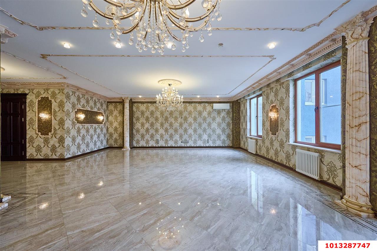 Фото №54: 4-комнатная квартира 251&nbsp;м², 3/5&nbsp;эт. - Краснодар, Прикубанский внутригородской округ, мкр. Немецкая Деревня, ул. Баварская, 8