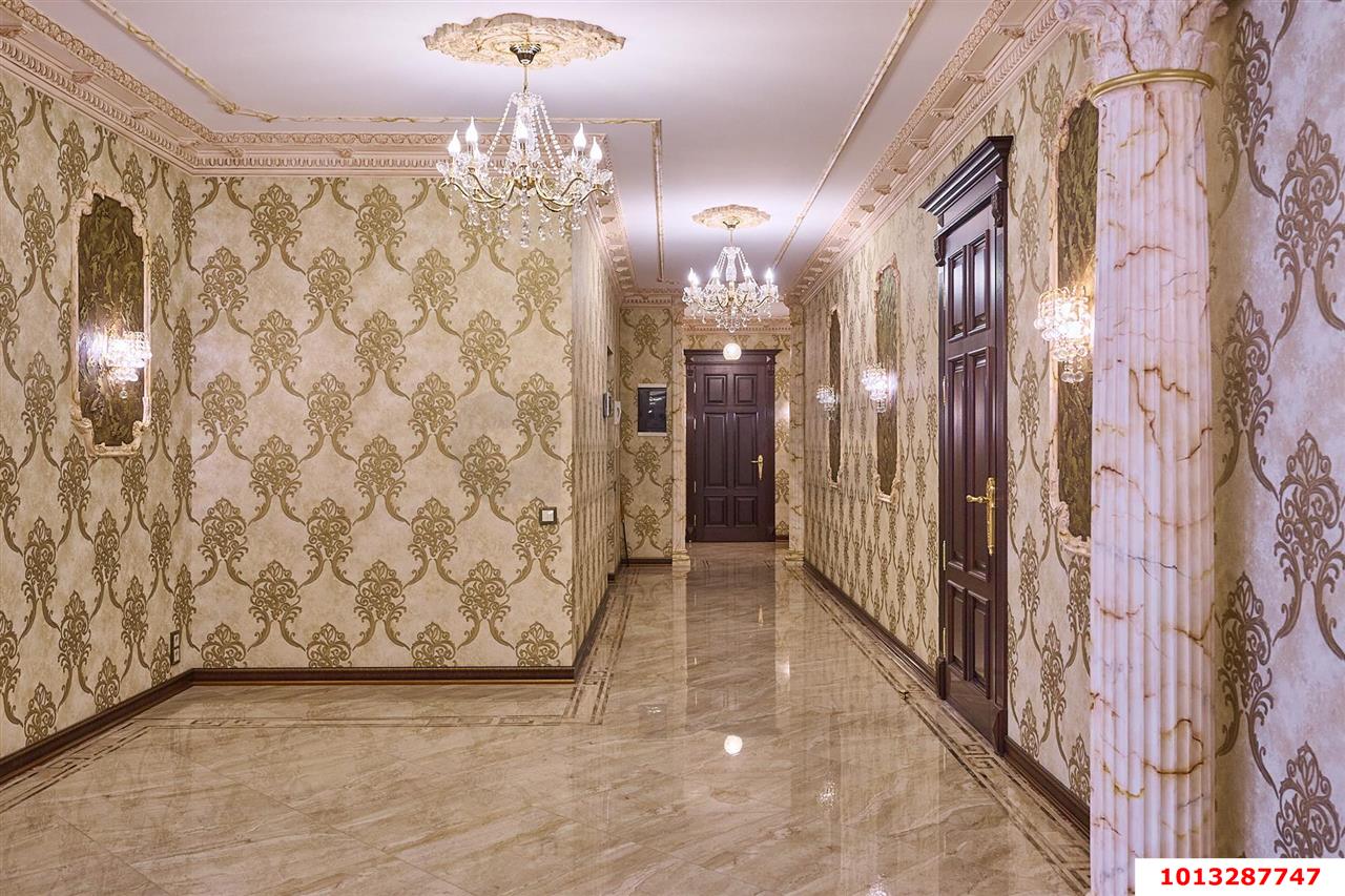 Фото №64: 4-комнатная квартира 251&nbsp;м², 3/5&nbsp;эт. - Краснодар, Прикубанский внутригородской округ, мкр. Немецкая Деревня, ул. Баварская, 8