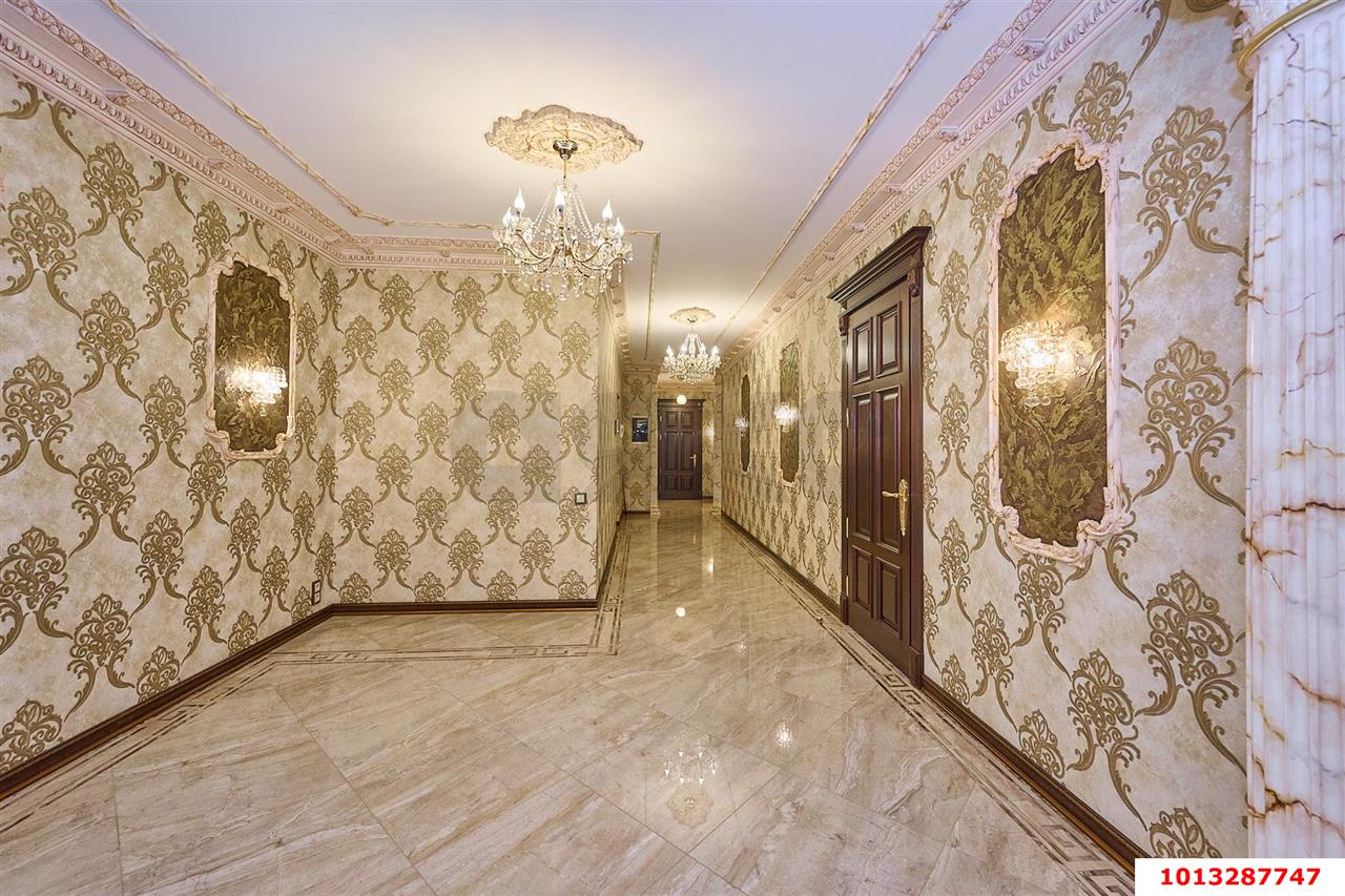 Фото №66: 4-комнатная квартира 251&nbsp;м², 3/5&nbsp;эт. - Краснодар, Прикубанский внутригородской округ, мкр. Немецкая Деревня, ул. Баварская, 8