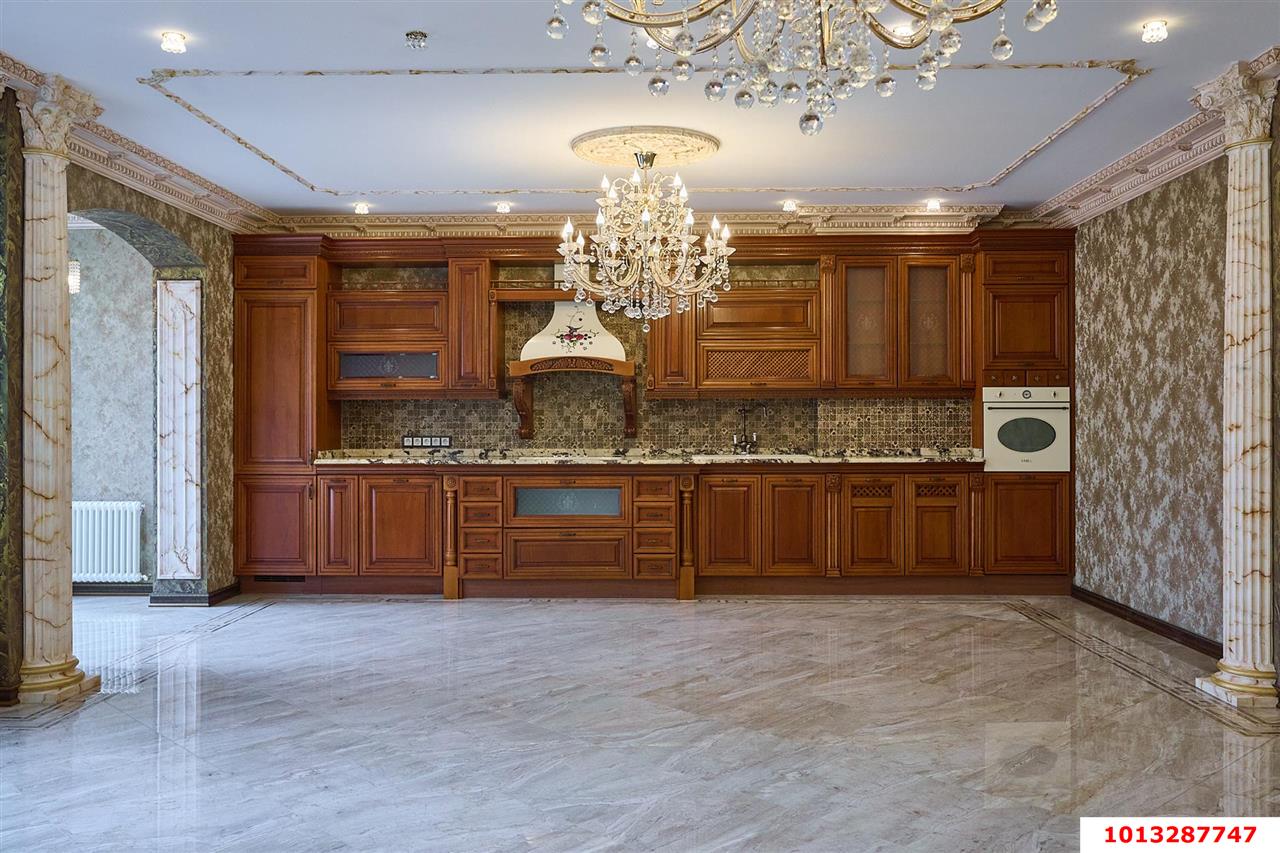 Фото №50: 4-комнатная квартира 251&nbsp;м², 3/5&nbsp;эт. - Краснодар, Прикубанский внутригородской округ, мкр. Немецкая Деревня, ул. Баварская, 8