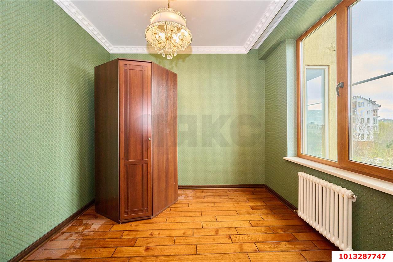 Фото №31: 4-комнатная квартира 251&nbsp;м², 3/5&nbsp;эт. - Краснодар, Прикубанский внутригородской округ, мкр. Немецкая Деревня, ул. Баварская, 8