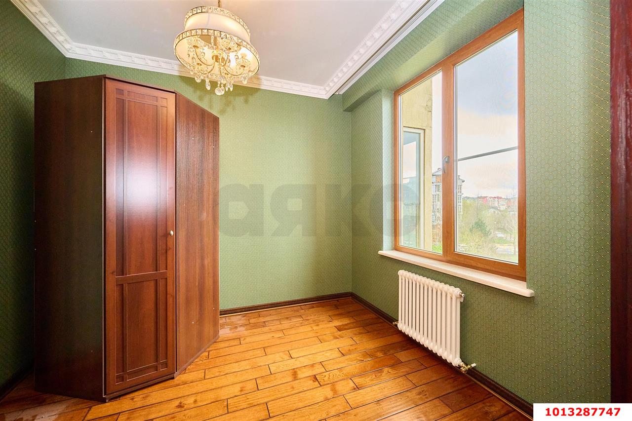 Фото №32: 4-комнатная квартира 251&nbsp;м², 3/5&nbsp;эт. - Краснодар, Прикубанский внутригородской округ, мкр. Немецкая Деревня, ул. Баварская, 8