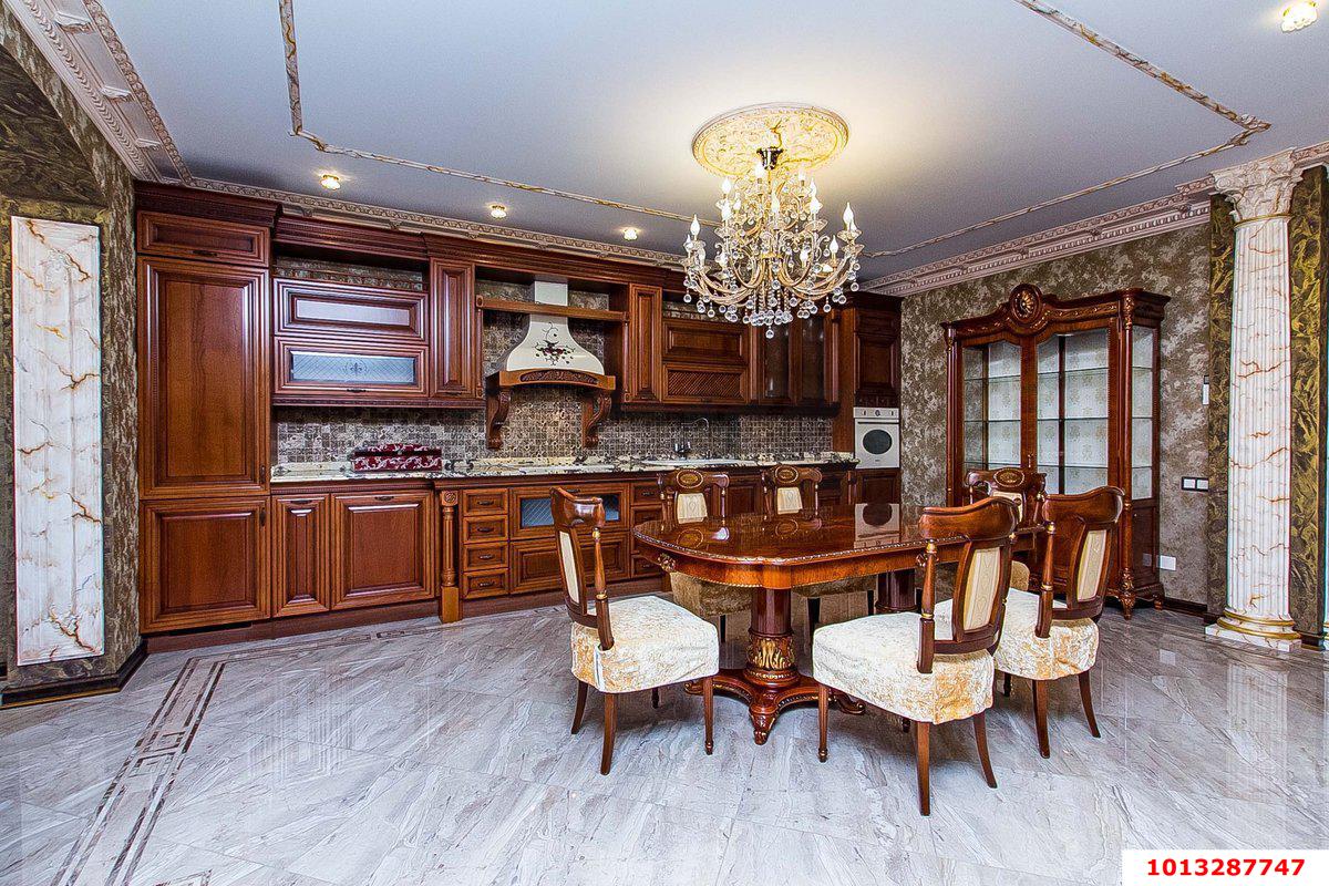 Фото №4: 4-комнатная квартира 251&nbsp;м², 3/5&nbsp;эт. - Краснодар, Прикубанский внутригородской округ, мкр. Немецкая Деревня, ул. Баварская, 8
