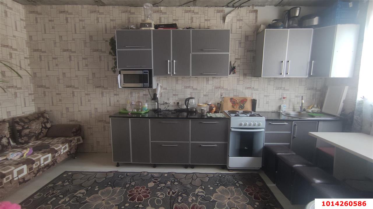 Фото №2: Дом 128&nbsp;м² + 4&nbsp;сот., 2&nbsp;эт. - Знаменский, Карасунский внутригородской округ, мкр. СНТ Краснодарсельмаш-1, ул. Хвойная, 765