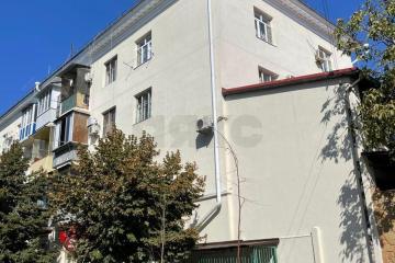 Фото №1: Студия 83 м² - Краснодар, мкр. Центральный, ул. Ленина, 33