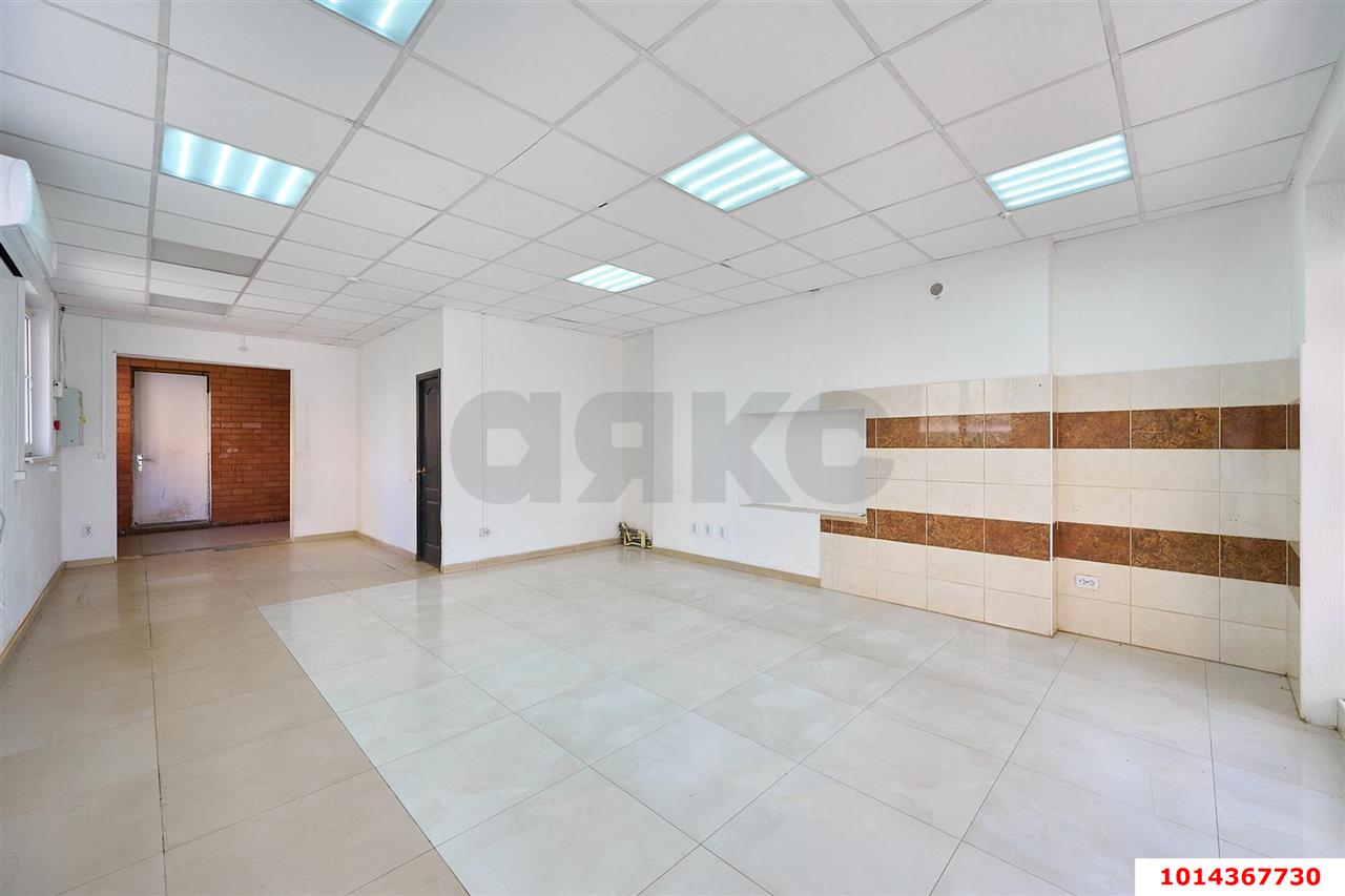 Фото №7: Торговое помещение 70&nbsp;м², 1/1&nbsp;эт. - Краснодар, Прикубанский внутригородской округ, Калинино, мкр. Завод Радиоизмерительных Приборов, пер. Гаражный, 12/А