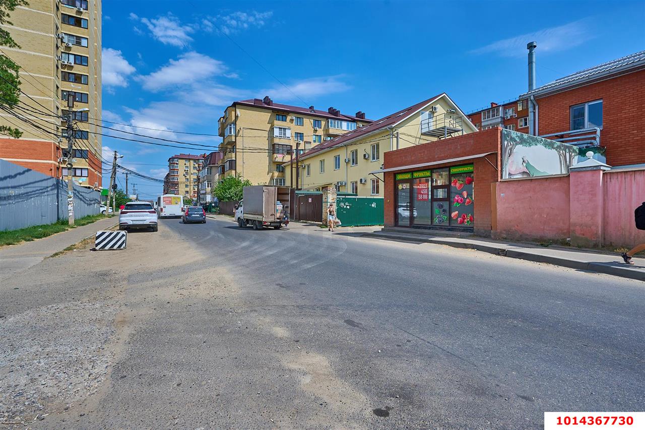 Фото №2: Торговое помещение 70&nbsp;м², 1/1&nbsp;эт. - Краснодар, Прикубанский внутригородской округ, Калинино, мкр. Завод Радиоизмерительных Приборов, пер. Гаражный, 12/А