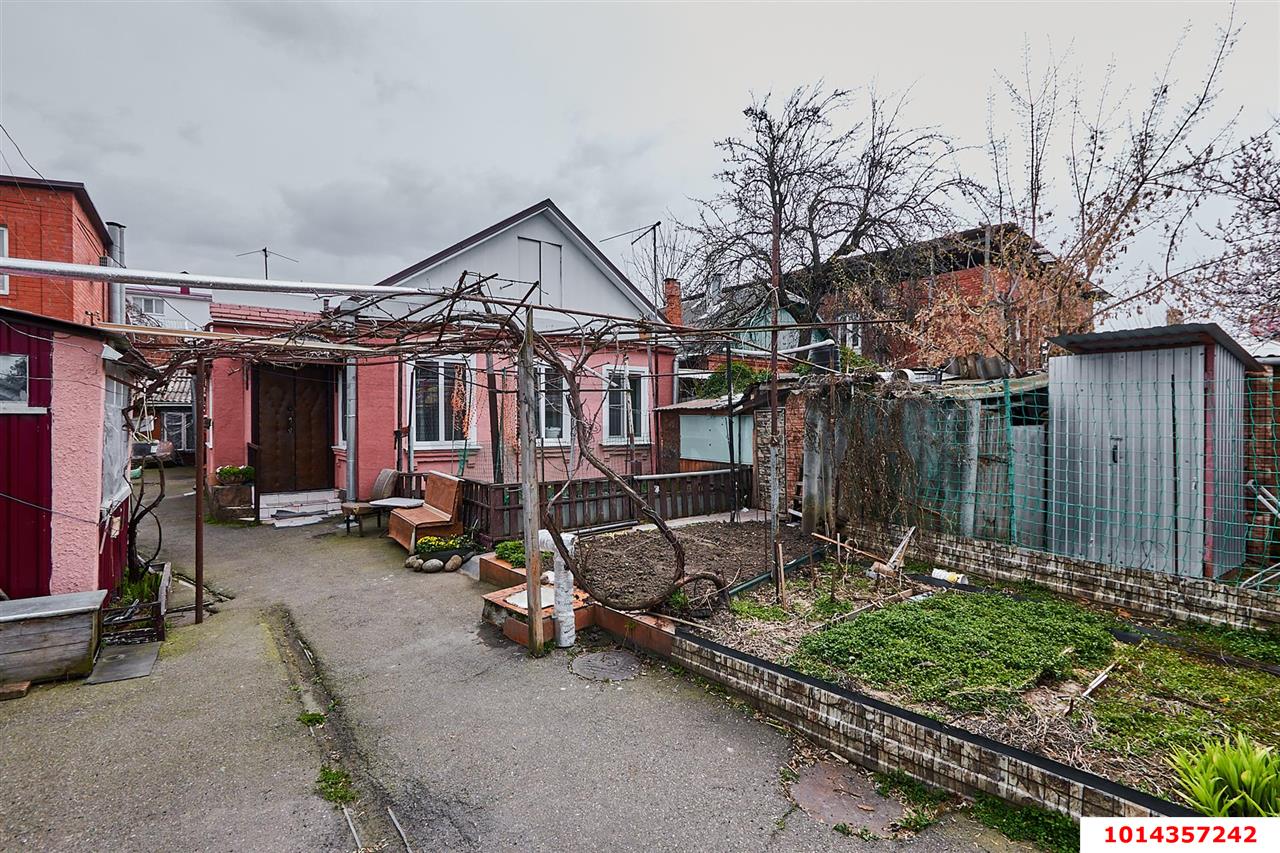 Фото №13: Дом 60&nbsp;м² + 1&nbsp;сот., 1&nbsp;эт. - Краснодар, Западный внутригородской округ, мкр. Центральный, ул. имени Тургенева, 26/1