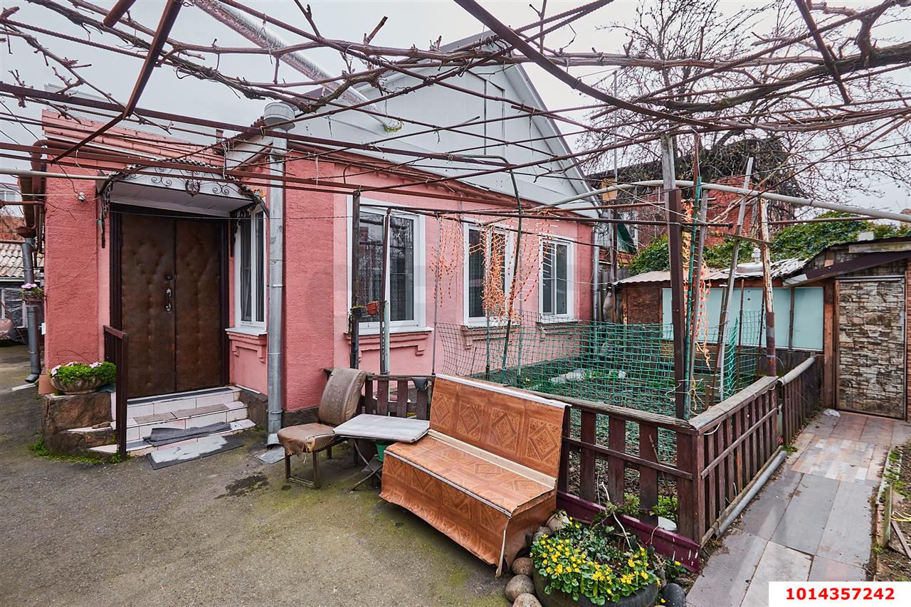 Фото №14: Дом 60&nbsp;м² + 1&nbsp;сот., 1&nbsp;эт. - Краснодар, Западный внутригородской округ, мкр. Центральный, ул. имени Тургенева, 26/1