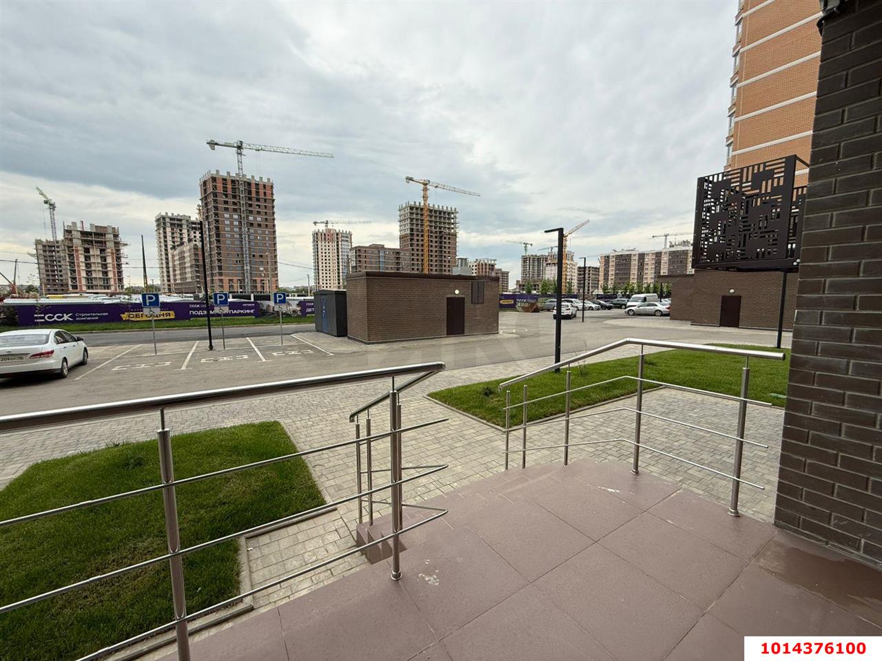 Фото №2: Торговое помещение 170&nbsp;м², 1/17&nbsp;эт. - Краснодар, мкр. Прикубанский внутригородской округ