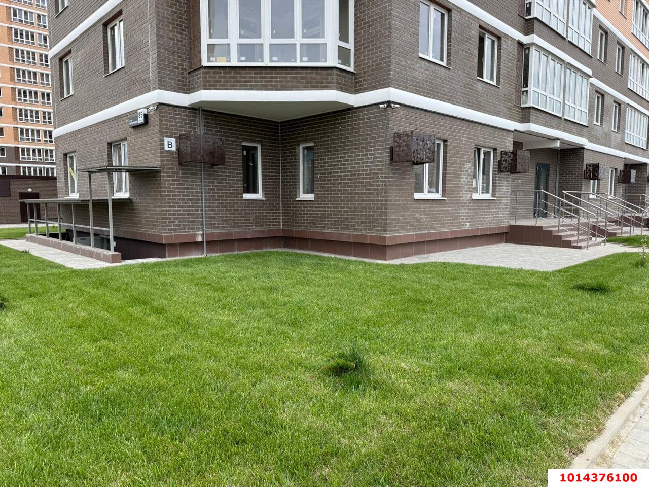 Фото №1: Торговое помещение 170&nbsp;м², 1/17&nbsp;эт. - Краснодар, мкр. Прикубанский внутригородской округ