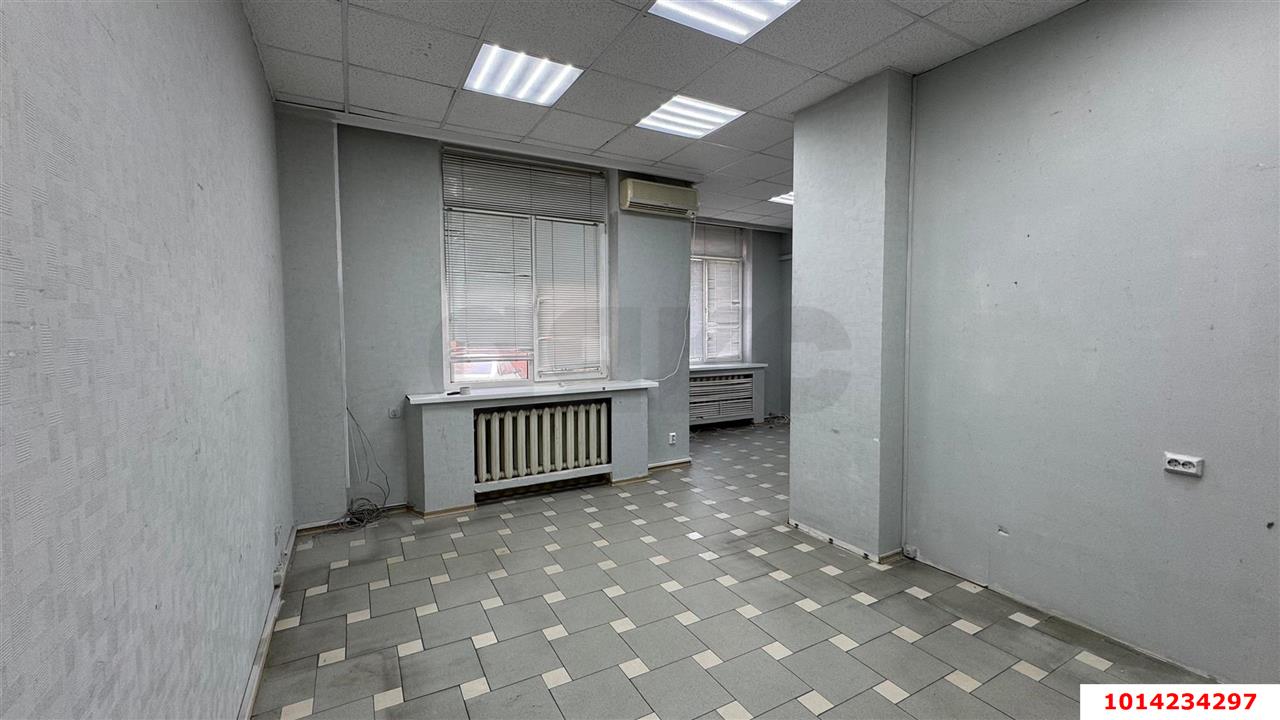 Фото №9: Торговое помещение 187&nbsp;м², 1/12&nbsp;эт. - Краснодар, Карасунский внутригородской округ, мкр. Хлопчато-бумажный Комбинат, ул. Уральская, 13