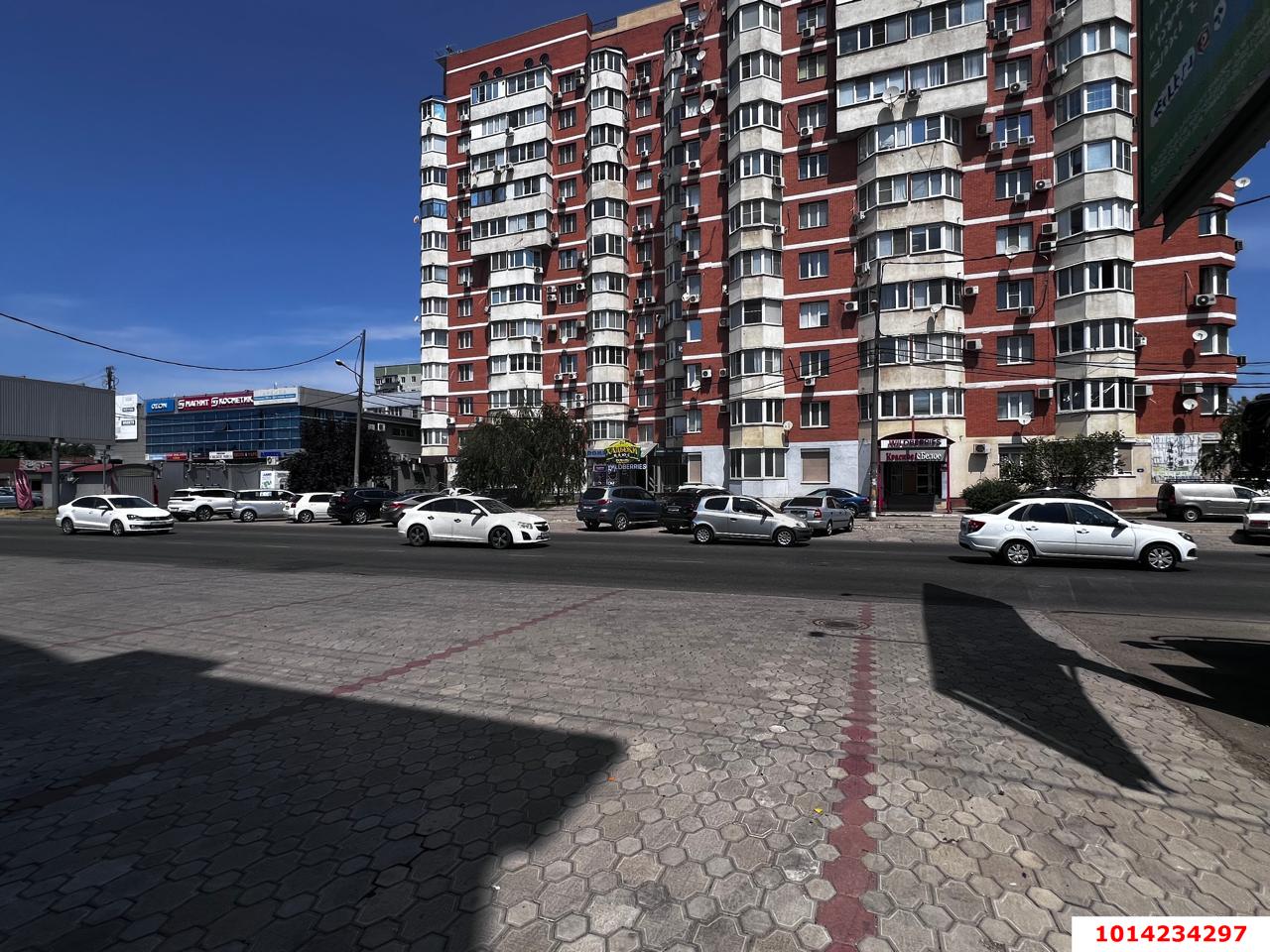 Фото №3: Торговое помещение 187&nbsp;м², 1/12&nbsp;эт. - Краснодар, Карасунский внутригородской округ, мкр. Хлопчато-бумажный Комбинат, ул. Уральская, 13