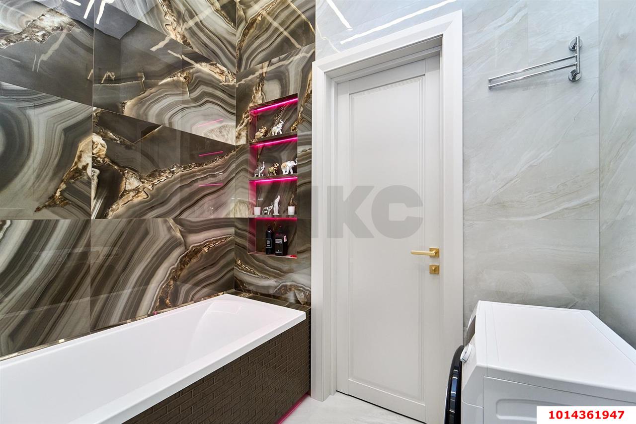 Фото №8: 2-комнатная квартира 72&nbsp;м², 6/15&nbsp;эт. - Краснодар, Прикубанский внутригородской округ, Завод Измерительных Приборов, мкр. ЖК Девелопмент Плаза, ул. имени 40-летия Победы, 33Г