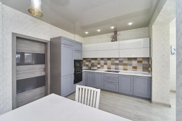 Фото №1: 3-комнатная квартира 90 м², 2/18 эт. - Краснодар, мкр. жилой комплекс Симфония, ул. Российская, 72/2