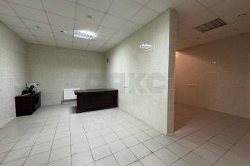 Фото №1: Офисное помещение 94&nbsp;м², 18&nbsp;эт. - Краснодар, мкр. Камвольно-суконный Комбинат, ул. Максима Горького, 34/1