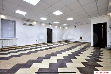 Фото №1: Торговое помещение 118&nbsp;м², 1/5&nbsp;эт. - Краснодар, мкр. Завод Радиоизмерительных Приборов, ул. Вологодская, 8