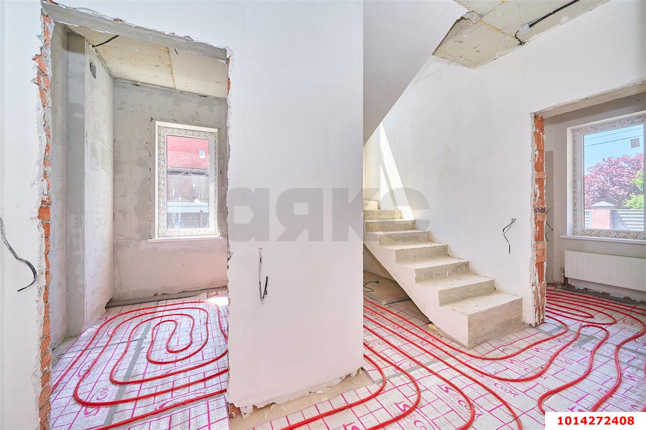 Фото №10: Дом 148&nbsp;м² + 3.75&nbsp;сот., 2&nbsp;эт. - Краснодар, Прикубанский внутригородской округ, Калинино, мкр. Завод Радиоизмерительных Приборов, ул. Североморская, 26