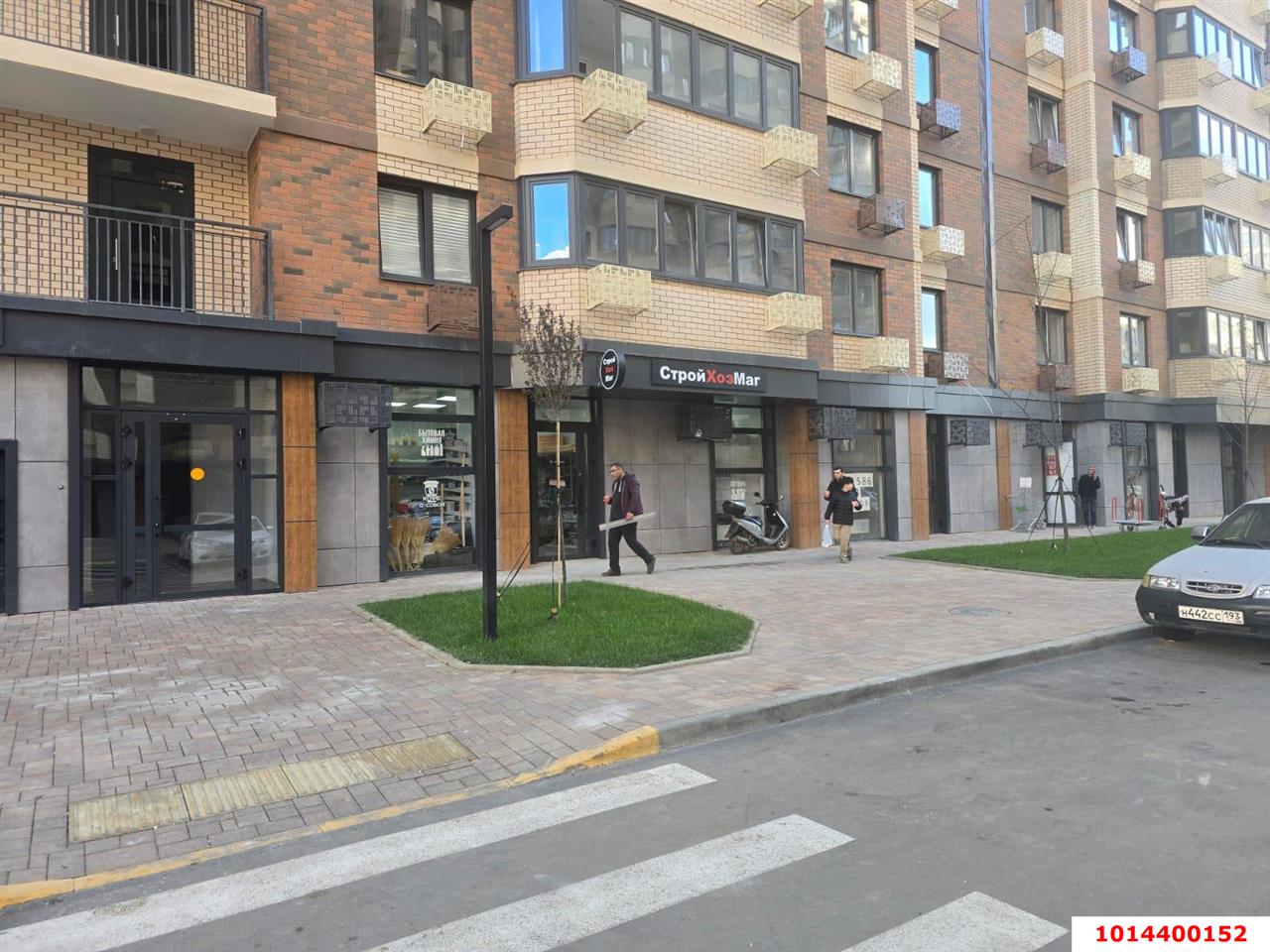 Фото №3: Торговое помещение 72&nbsp;м², 1/19&nbsp;эт. - Краснодар, Прикубанский внутригородской округ, имени Петра Метальникова, мкр. ЖК Лучший, ул. Ростовское шоссе, 30/7к2
