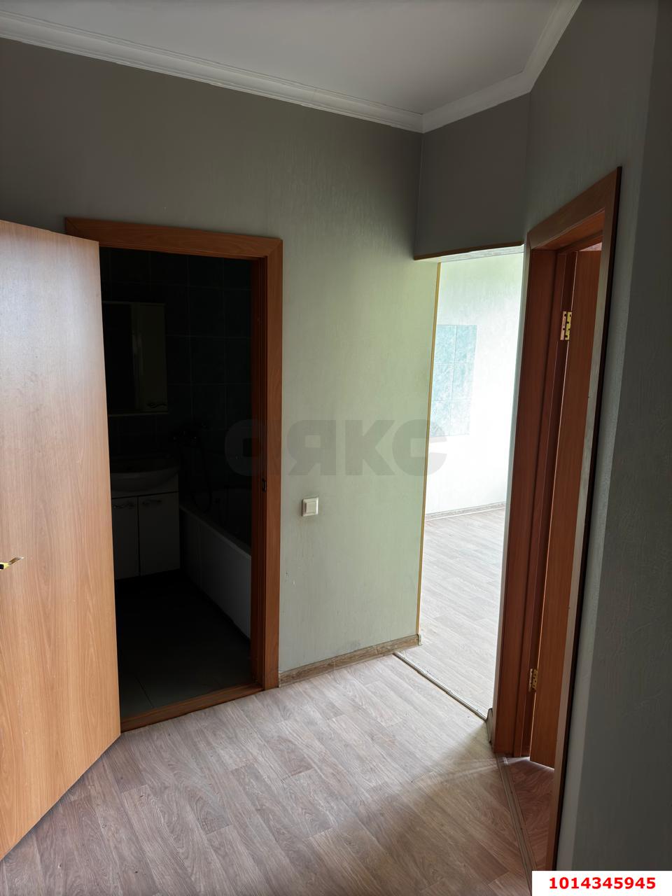 Фото №2: 1-комнатная квартира 35&nbsp;м², 4/5&nbsp;эт. - Краснодар, мкр. Прикубанский внутригородской округ, пр-д 1-й Сахалинский, 1