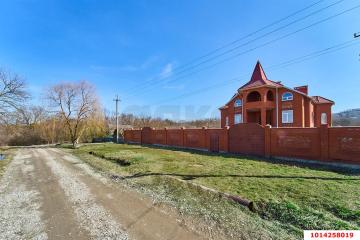 Фото №1: Дом 638&nbsp;м² + 15&nbsp;сот., 3&nbsp;эт. - Тверская, ул. Ленина, 4