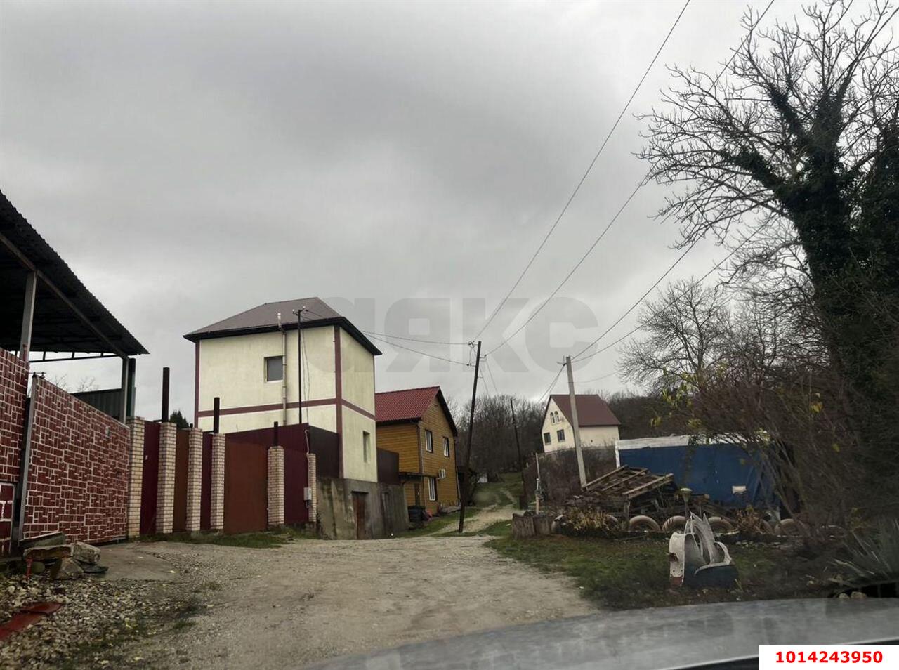 Фото №2: Личное подсобное хозяйство 5&nbsp;сот. - Новороссийск, Приморский, мкр. территория Цемдолина, ул. Золотая Рыбка, 14