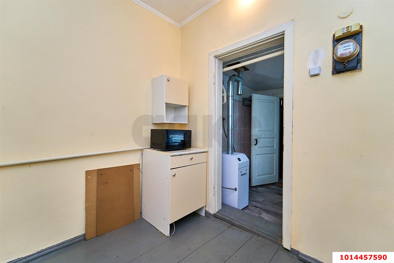 Фото №6: Дом 43&nbsp;м² + 1&nbsp;сот., 1&nbsp;эт. - Краснодар, Центральный внутригородской округ, Покровка, мкр. Центральный, ул. Казачья, 11