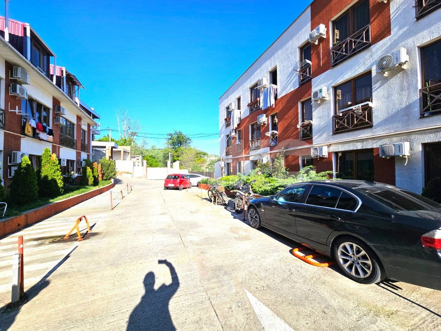 Фото №23: Студия 40&nbsp;м², 3/3&nbsp;эт. - Сочи, Адлерский, Верхнеимеретинская Бухта, мкр. жилой комплекс Санни Хилл Адлер, ул. Каспийская, 46/5