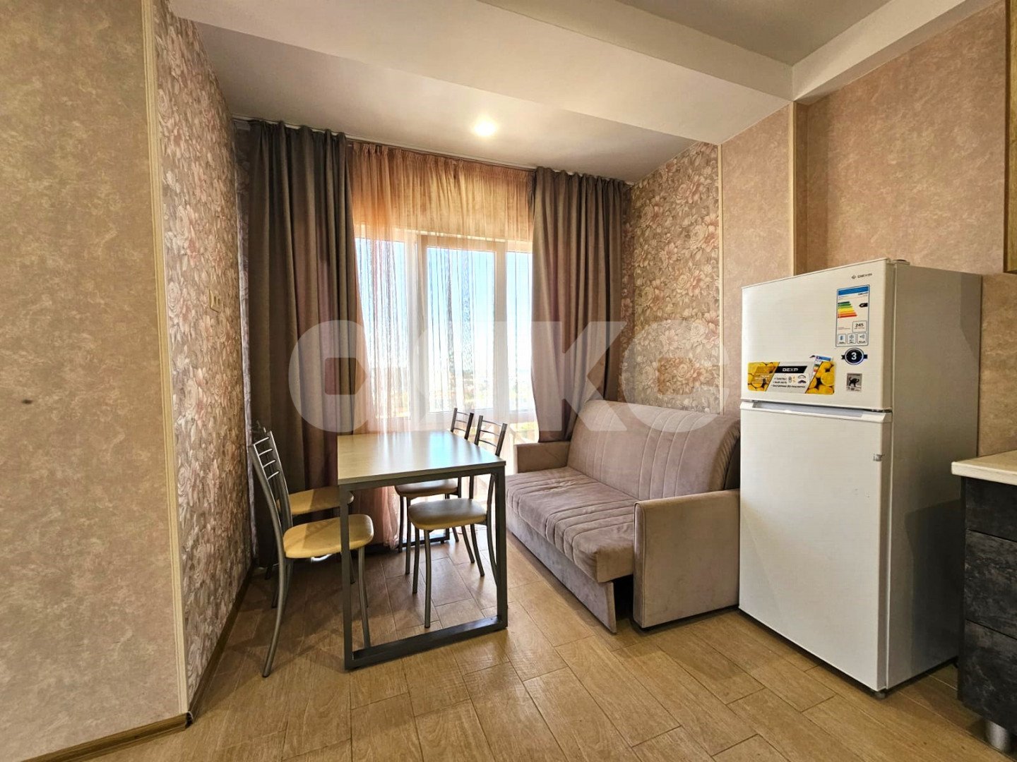 Фото №4: Студия 40&nbsp;м², 3/3&nbsp;эт. - Сочи, Адлерский, Верхнеимеретинская Бухта, мкр. жилой комплекс Санни Хилл Адлер, ул. Каспийская, 46/5