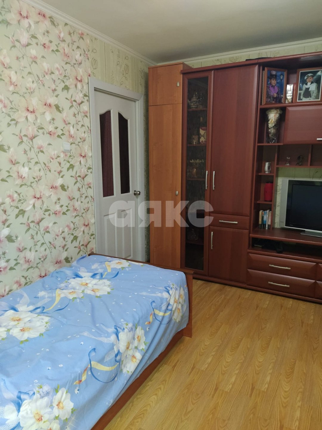 Фото №3: 3-комнатная квартира 62&nbsp;м², 1/9&nbsp;эт. - Геленджик, мкр. 5-й, ул. Островского, 79А