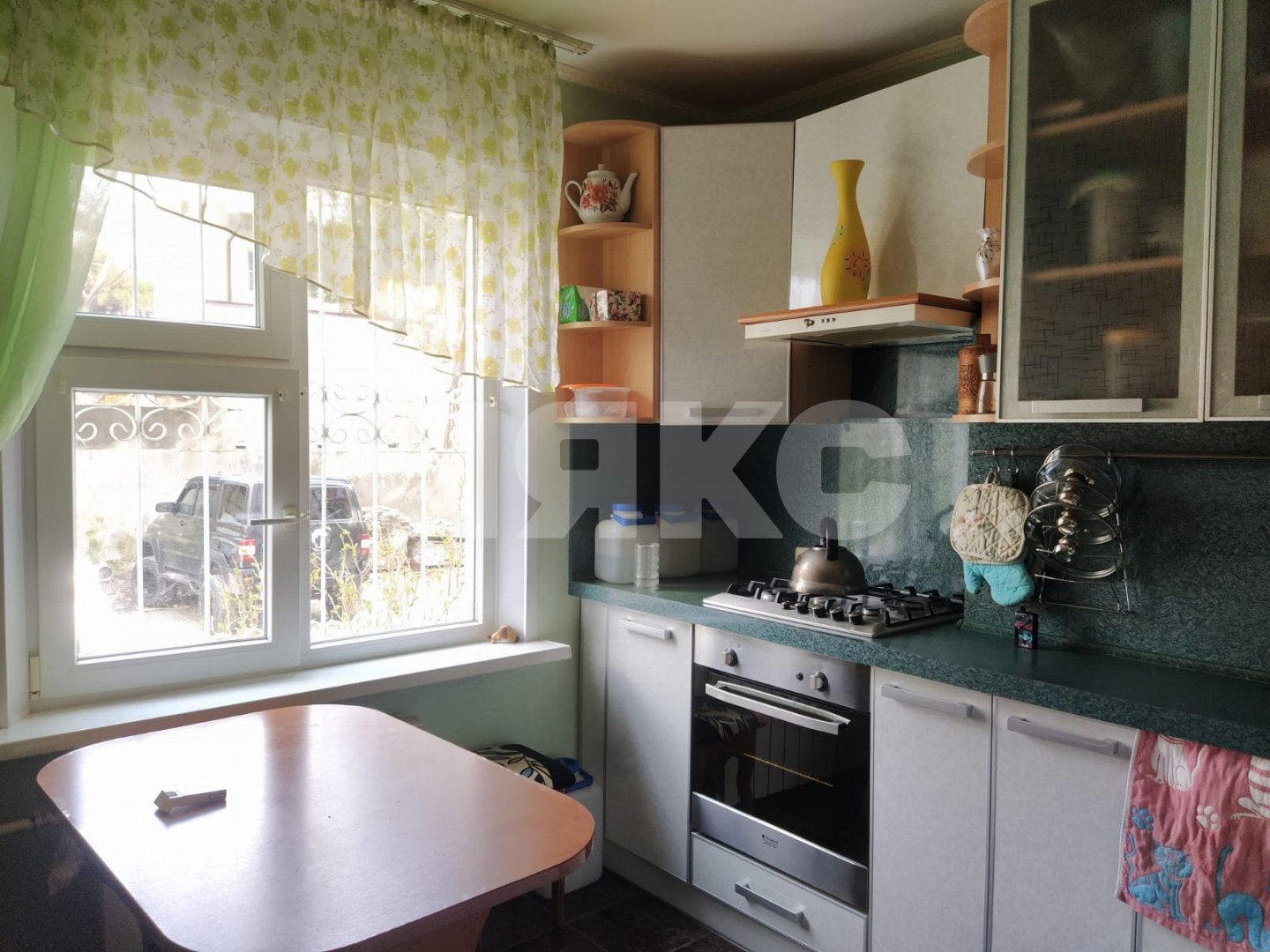 Фото №1: 3-комнатная квартира 62&nbsp;м², 1/9&nbsp;эт. - Геленджик, мкр. 5-й, ул. Островского, 79А