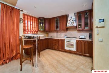 Фото №1: 3-комнатная квартира 125&nbsp;м², 6/9&nbsp;эт. - Краснодар, мкр. Гидростроителей, ул. имени Игнатова, 16