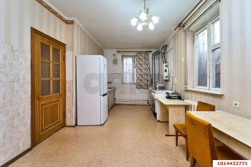 Фото №1: Дом 113&nbsp;м² + 1.8&nbsp;сот., 2&nbsp;эт. - Краснодар, мкр. Центральный, ул. Индустриальная, 105