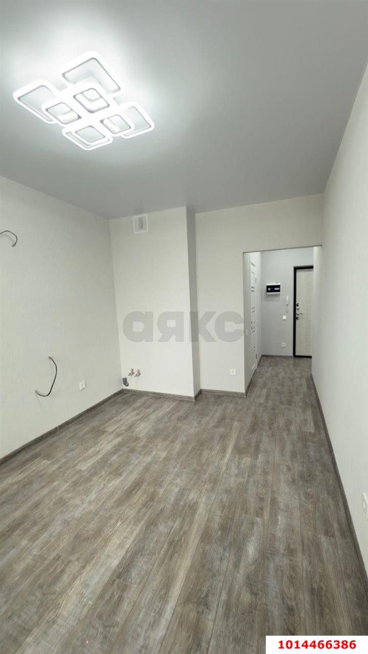 Фото №1: 1-комнатная квартира 40&nbsp;м², 13/18&nbsp;эт. - Краснодар, Прикубанский внутригородской округ, мкр. жилой комплекс Зеленодар, ул. Садовое Кольцо, 3