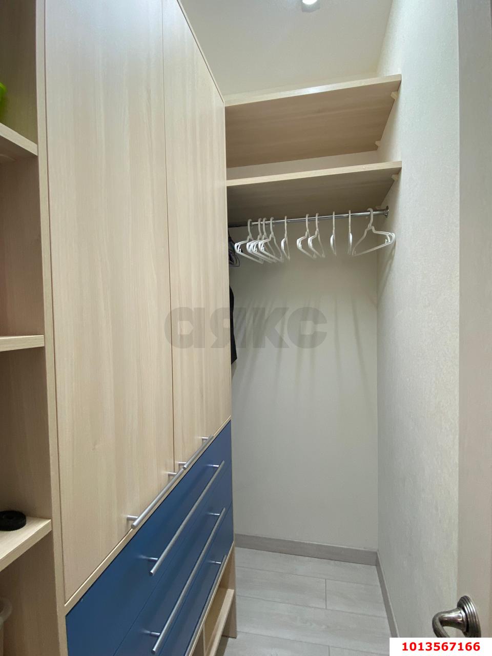 Фото №4: 1-комнатная квартира 50&nbsp;м², 5/6&nbsp;эт. - Геленджик, мкр. жилой комплекс Лазурный, ул. Туристическая, 3к2
