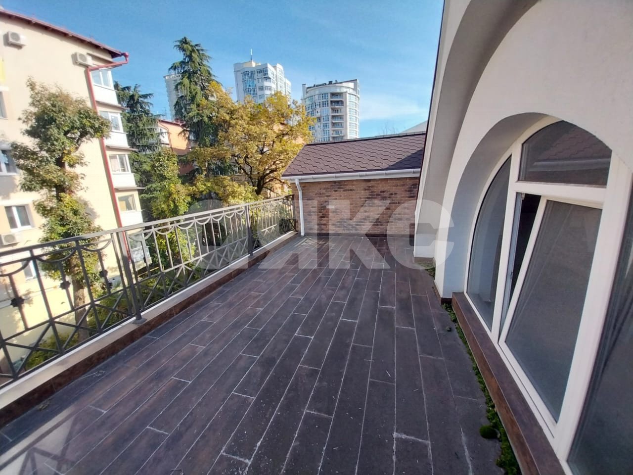 Фото №9: 2-комнатная квартира 94&nbsp;м², 4/4&nbsp;эт. - Сочи, р. Центральный, пер. Морской, 12