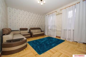 Фото №1: 2-комнатная квартира 57 м², 1/2 эт. - Краснодар, мкр. Западный внутригородской округ, ул. Кольцевая, 44