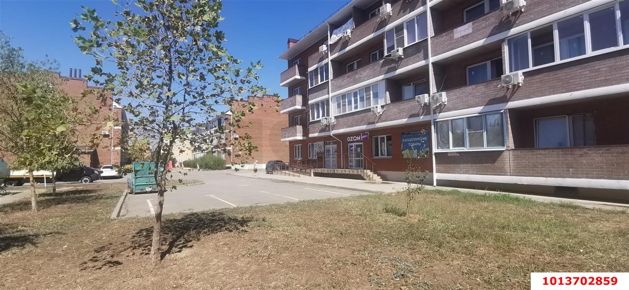 Фото №10: Торговое помещение 113&nbsp;м², 1/3&nbsp;эт. - Краснодар, Прикубанский внутригородской округ, мкр. ЖК Британия-2, ул. Генерала Петрова, 43/2