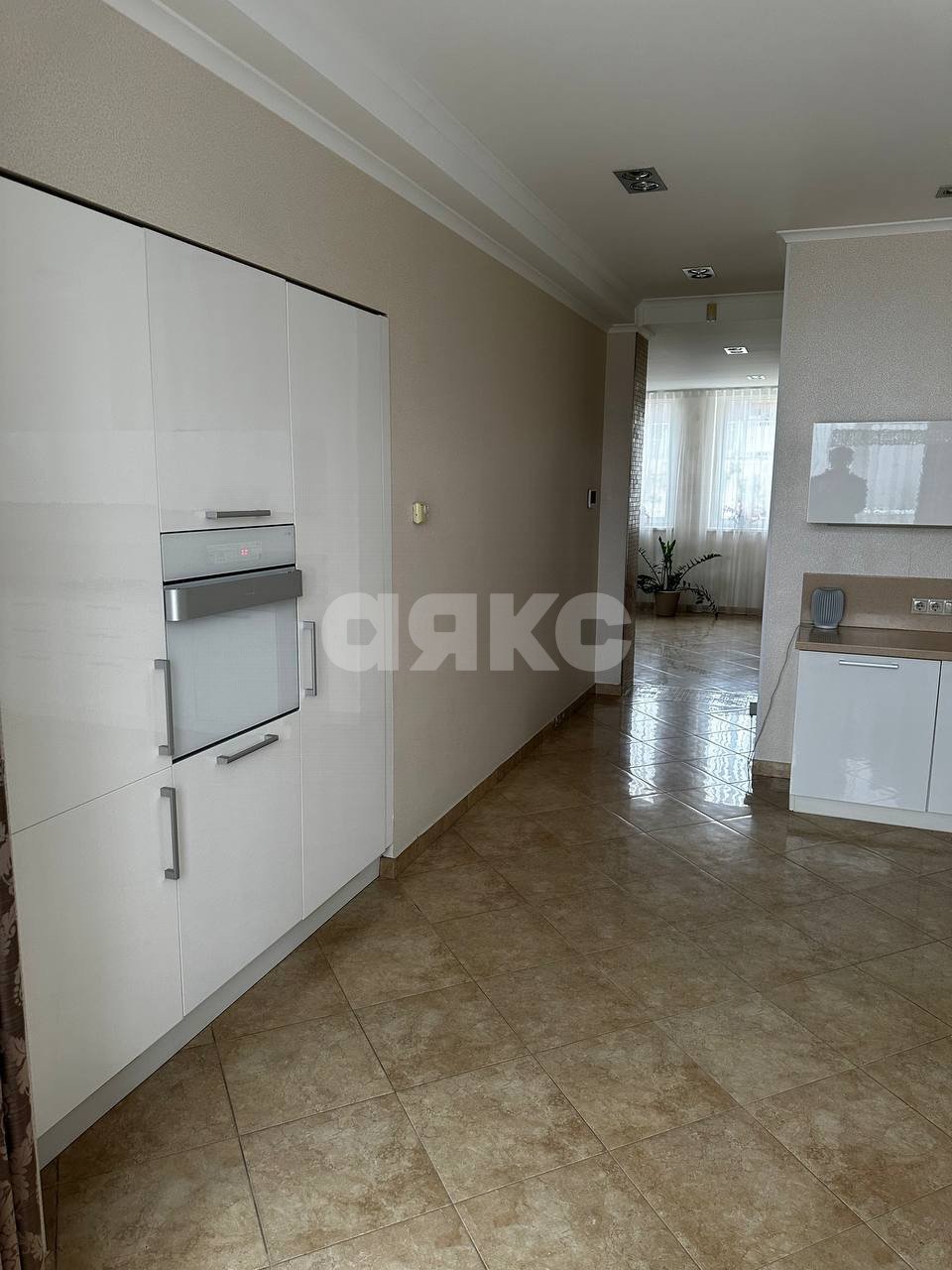 Фото №10: Дом 355&nbsp;м² + 9&nbsp;сот., 3&nbsp;эт. - Барановка (Хостинский район), Хостинский, счт Самшит